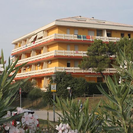 Condominio Carina Bibione Esterno foto
