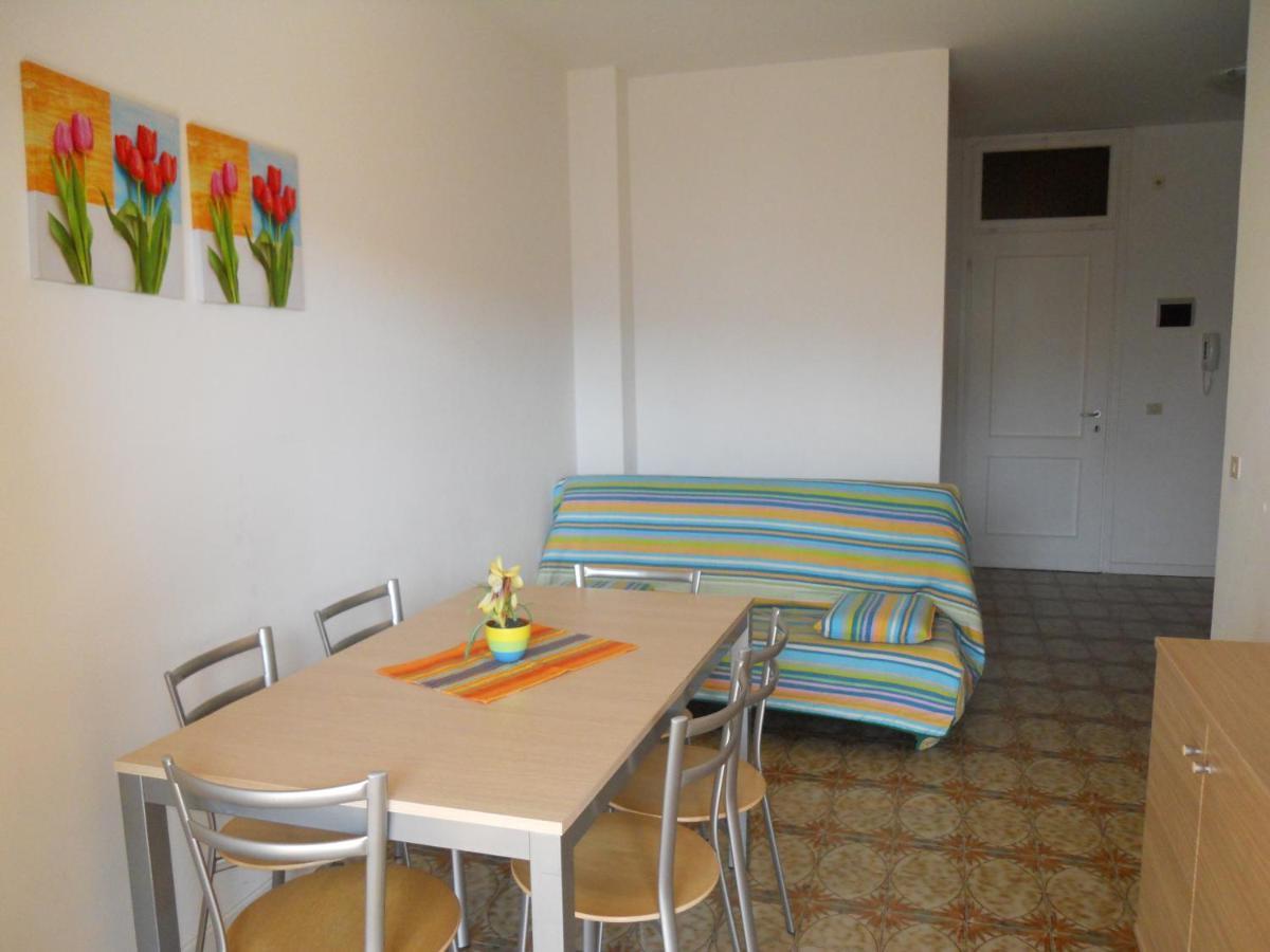 Condominio Carina Bibione Esterno foto