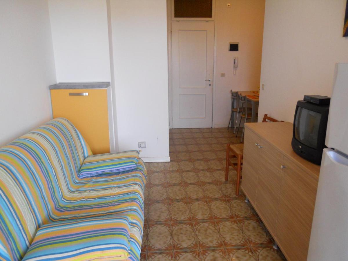 Condominio Carina Bibione Esterno foto